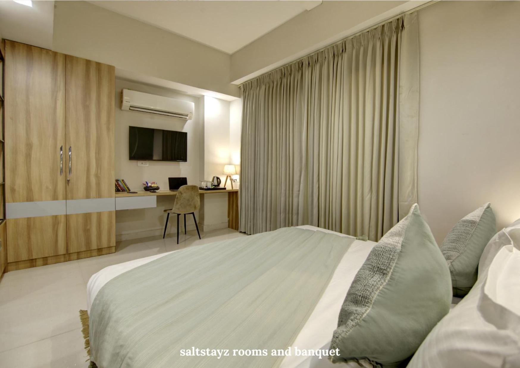 Saltstayz Premier Executive Serviced Apartment - Golf Course Extension Road Gurgaon Zewnętrze zdjęcie
