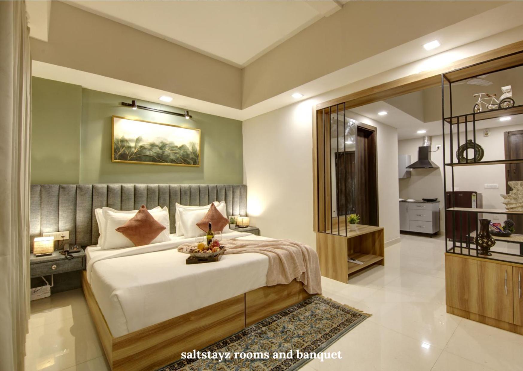 Saltstayz Premier Executive Serviced Apartment - Golf Course Extension Road Gurgaon Zewnętrze zdjęcie