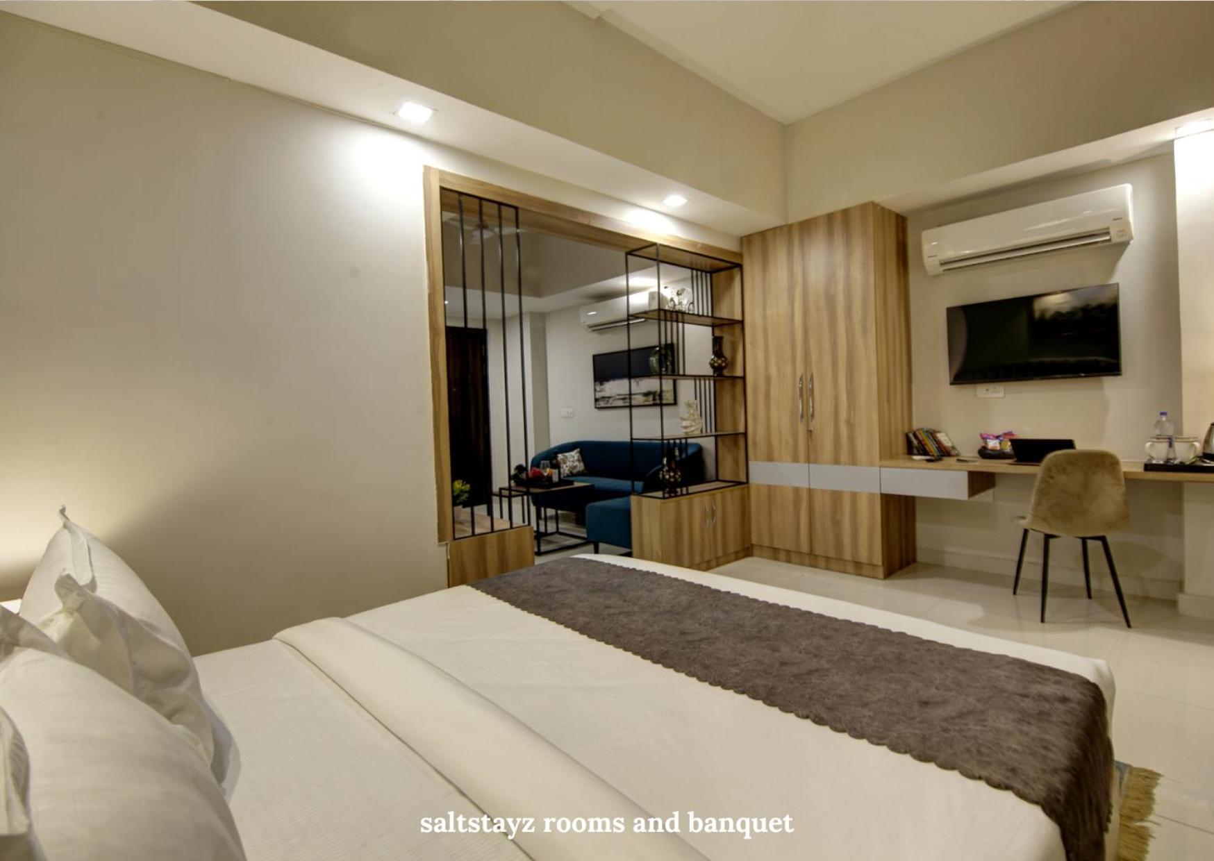 Saltstayz Premier Executive Serviced Apartment - Golf Course Extension Road Gurgaon Zewnętrze zdjęcie